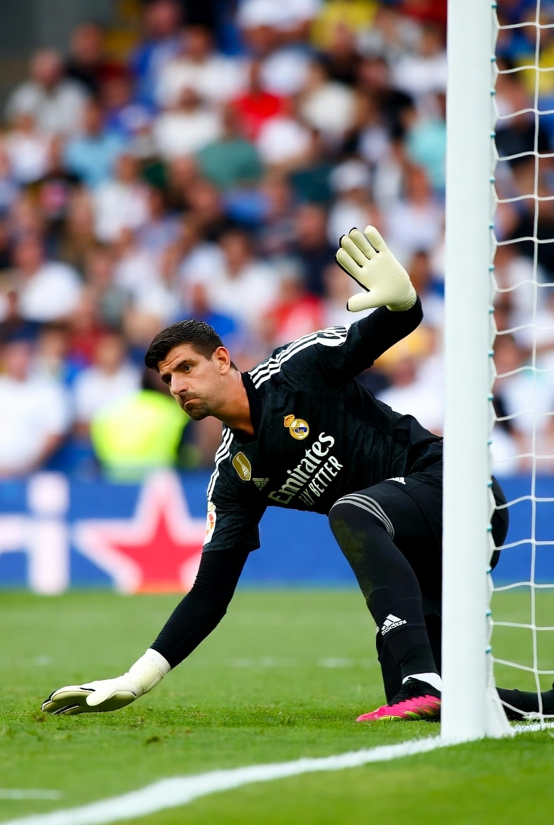 Courtois brilló, pero el Madrid no logró marcar